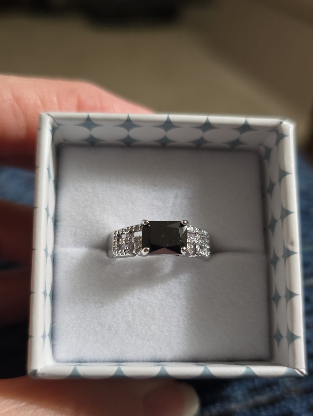 New With Box Ryze Everwear Ring Size 7.